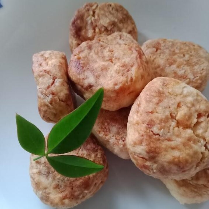 おやつに♪さっくりパルメザンチーズ香るごまクッキー